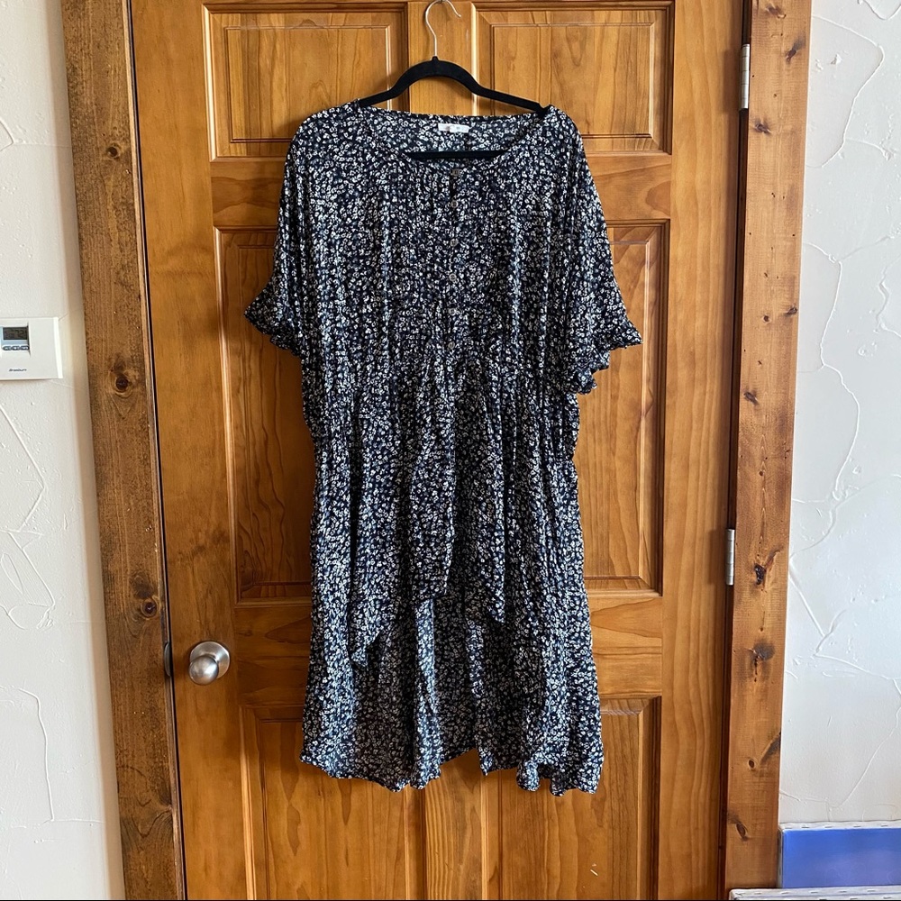 Maurices top